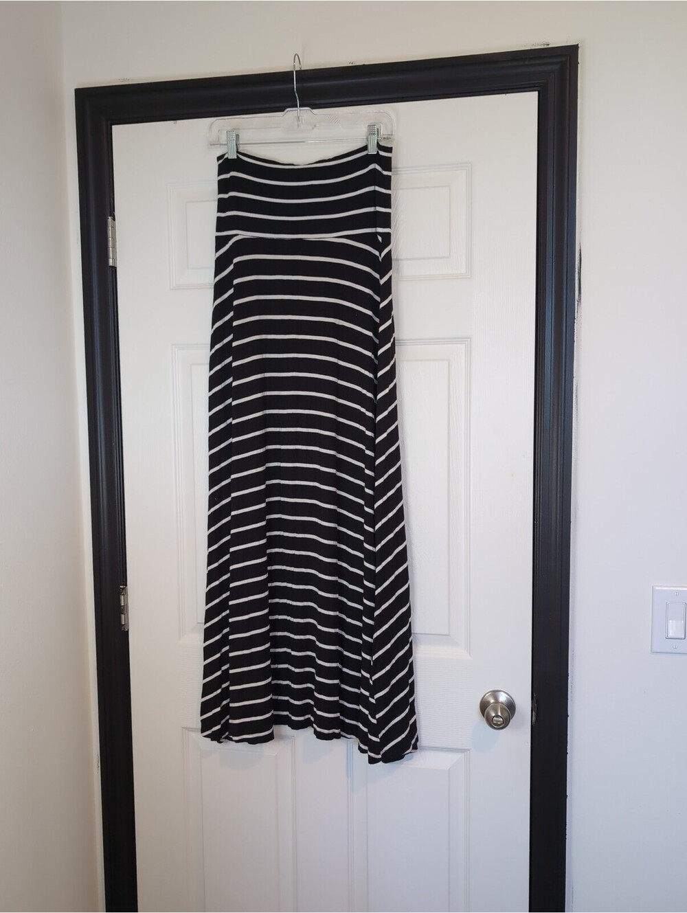 Small Saks Fifth Ave striped maxi skirt